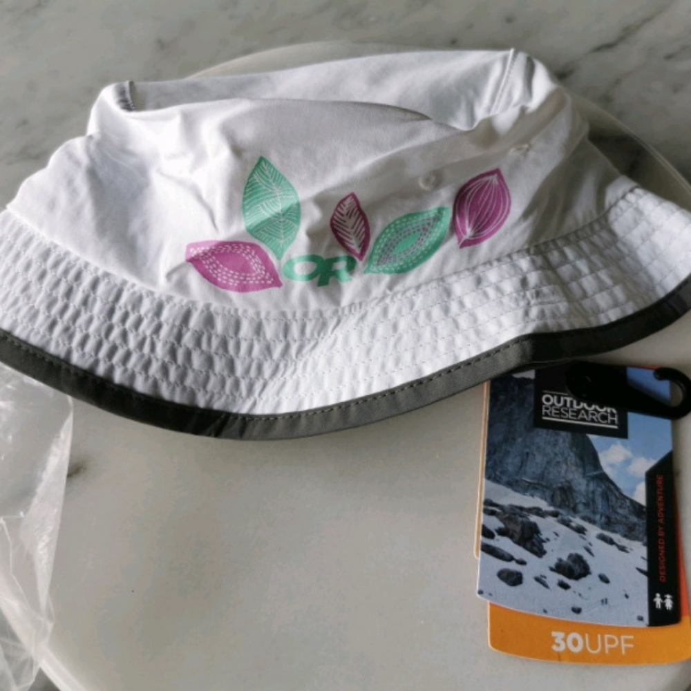 NWT Girl's Outdoor Research Sunhat, 30 UPF